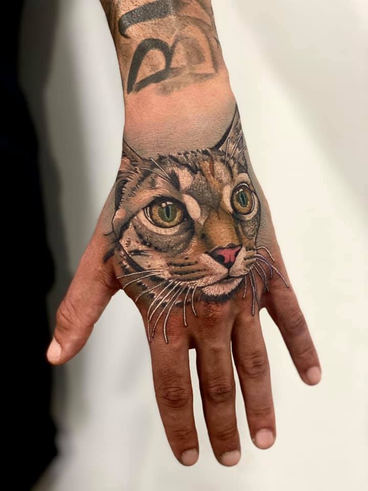 Tatuaje Buenos Momentos Tattoo